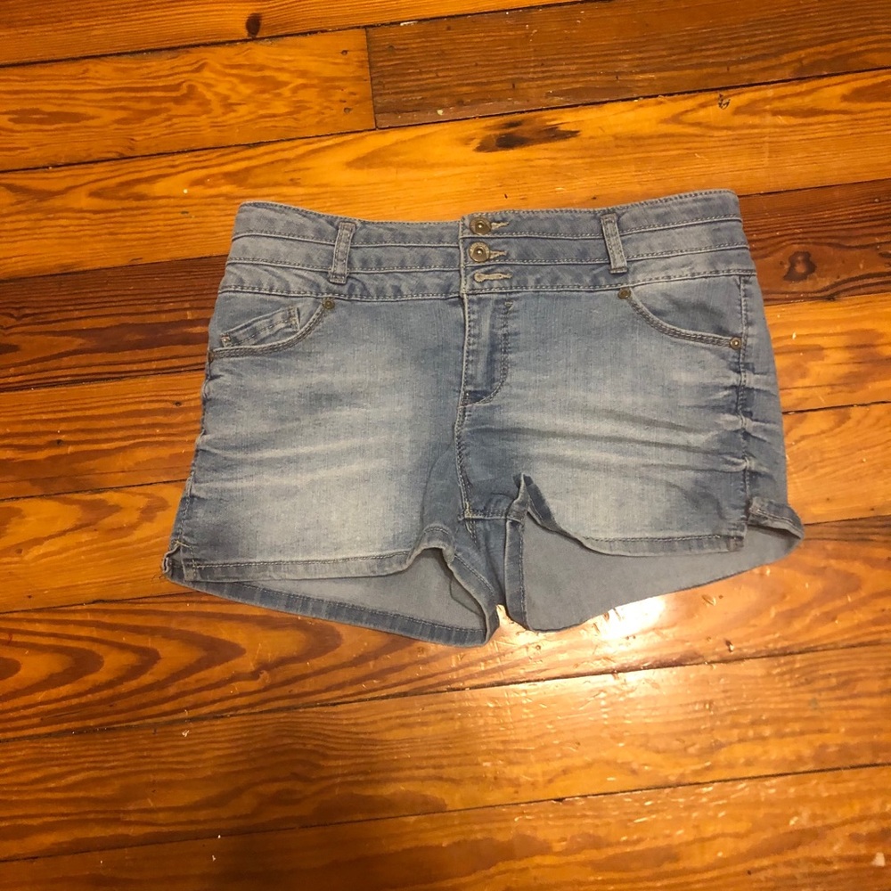 Blue jean shorts